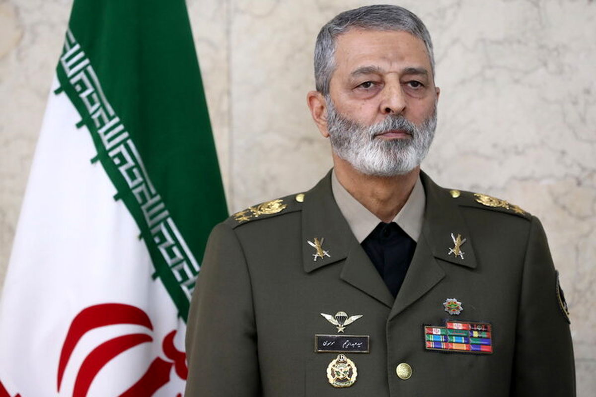 فرمانده کل ارتش: جمهوری اسلامی ایران پاسخ هر تجاوزی را کوبنده‌تر از قبل خواهد داد