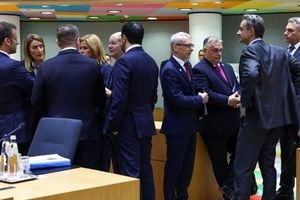 تحولات اوکراین/ تصمیم رهبران اتحادیه اروپا برای آغاز مذاکرات الحاق و ادامه حمایت از کی‌یف