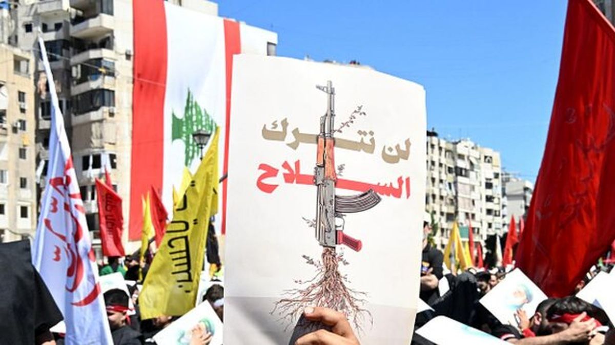 حزبالله: دولت در اتخاذ تصمیم برای خلع لبنان از سلاح مقاومت در برابر اسرائیل مرتکب اشتباه بزرگی شد