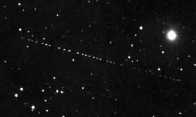 تصویری از موشک در حال برخورد با ماه