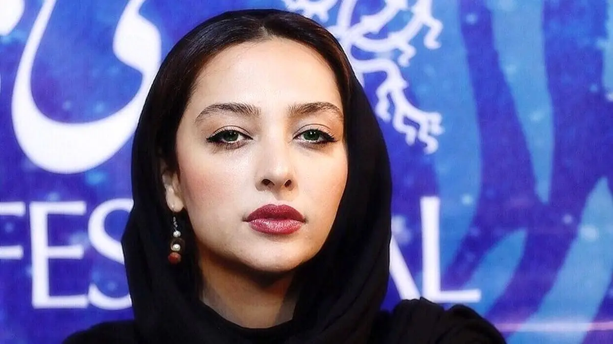 تصویر خاص آناهیتا دری بازیگر کلاه پهلوی در قشم 