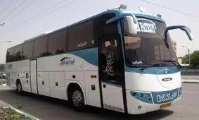 نجات مسافران اتوبوس با نردبان