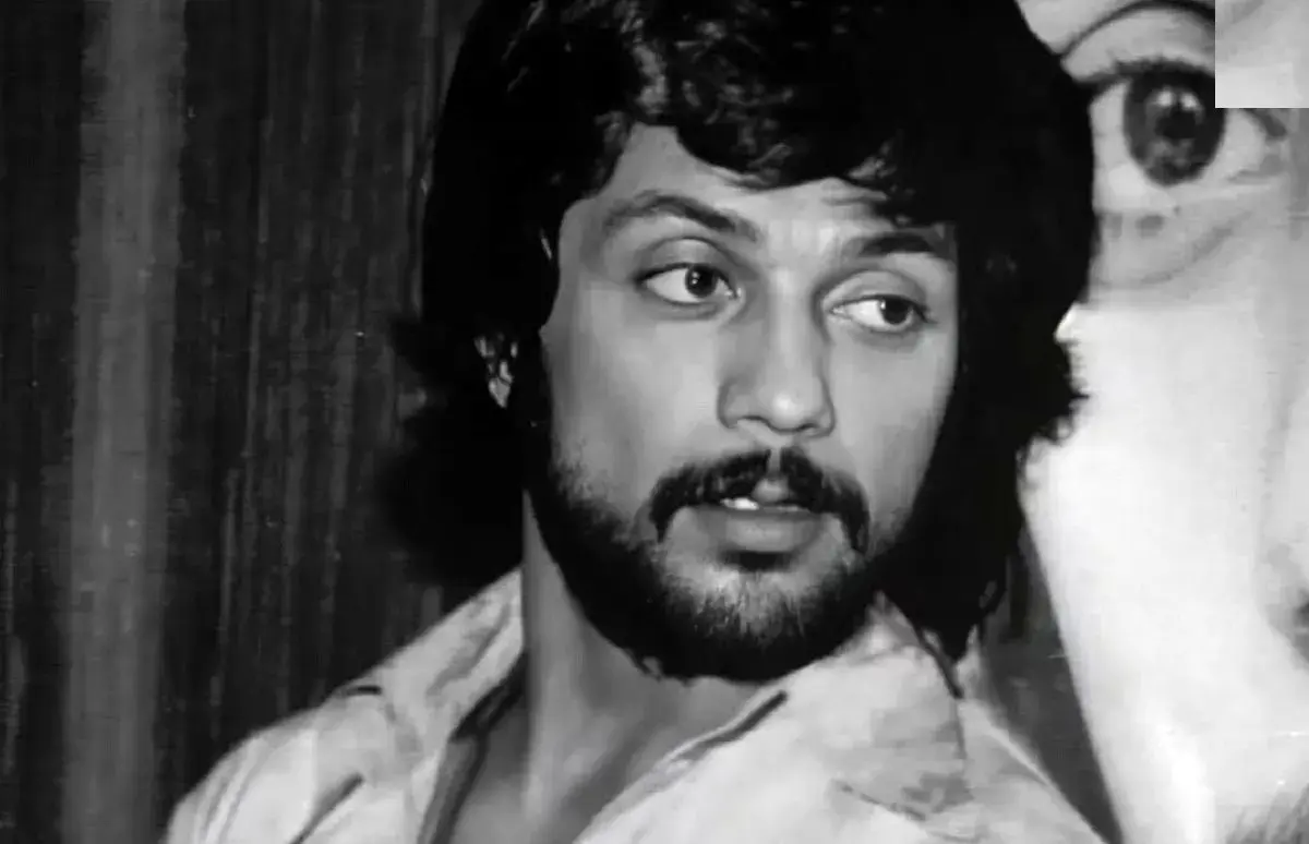 سفر در زمان؛ دیدار «داریوش اقبالی و بهروز وثوقی» در آمریکا در 86 و 73 سالگی/ عکس
