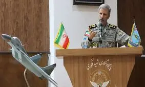 فرمانده کل ارتش: همیشه باید برای جنگیدن آماده بود/ دشمن در نابودی توان هسته‌ای ایران ناکام ماند