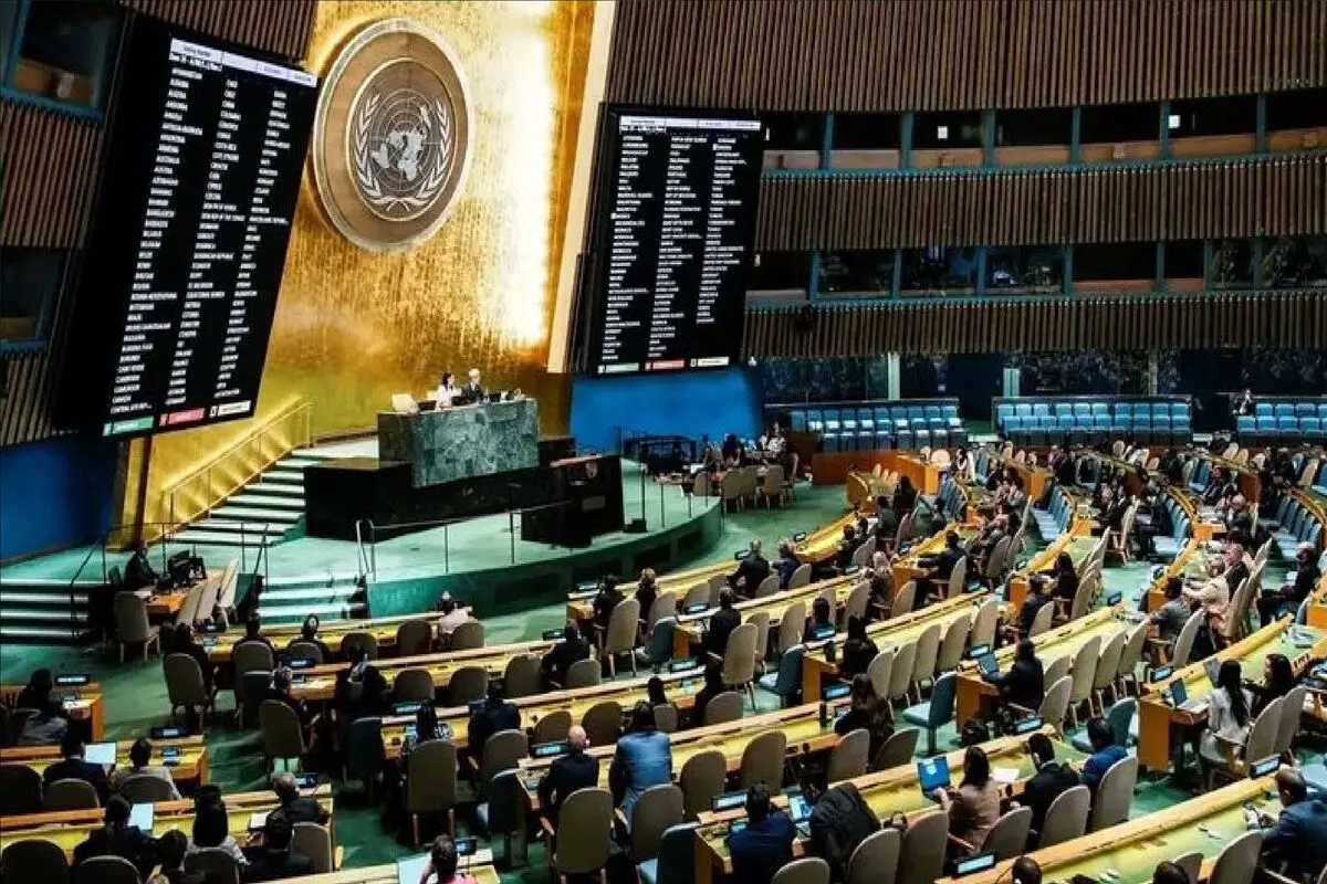 اقدام هیئت ایرانی هنگام سخنرانی نتانیاهو در مجمع عمومی سازمان ملل/ عکس