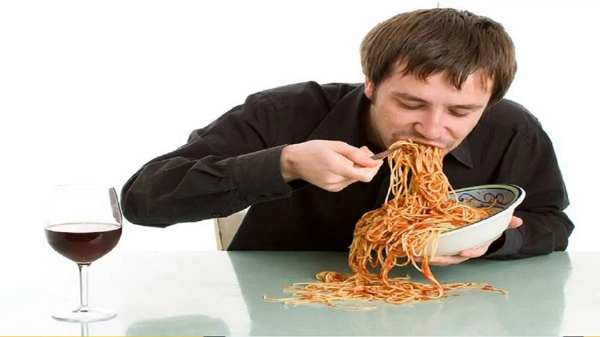 چگونه آهسته غذا خوردن استرس را کاهش می‌دهد؟