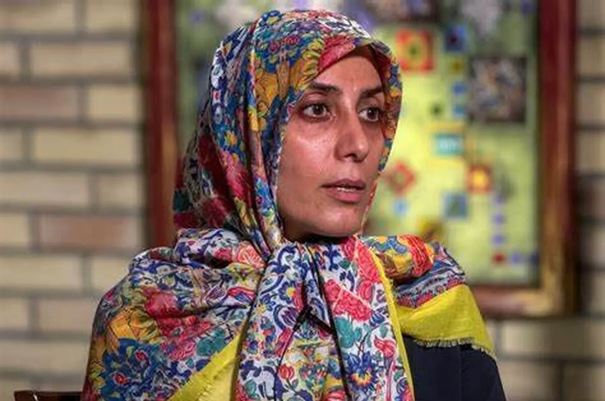اقدام جنجالی سخنگوی ستاد انتخاباتی پزشکیان/ او سابقه خود را پاک کرد/ فقط نام ۳ دختر ایران را نوشت!/ عکس

