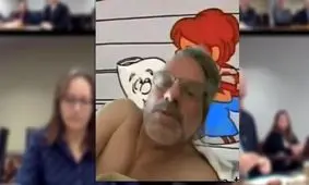 جنجال حضور نیمه برهنه سناتور آمریکایی در جلسه آنلاین/ ویدئو