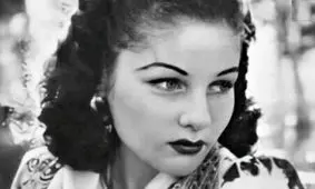  سفر در زمان؛ دیدار «شمس» و «غلامرضا پهلوی» با «فوزیه» در پیری؛ سال 57/ عکس
