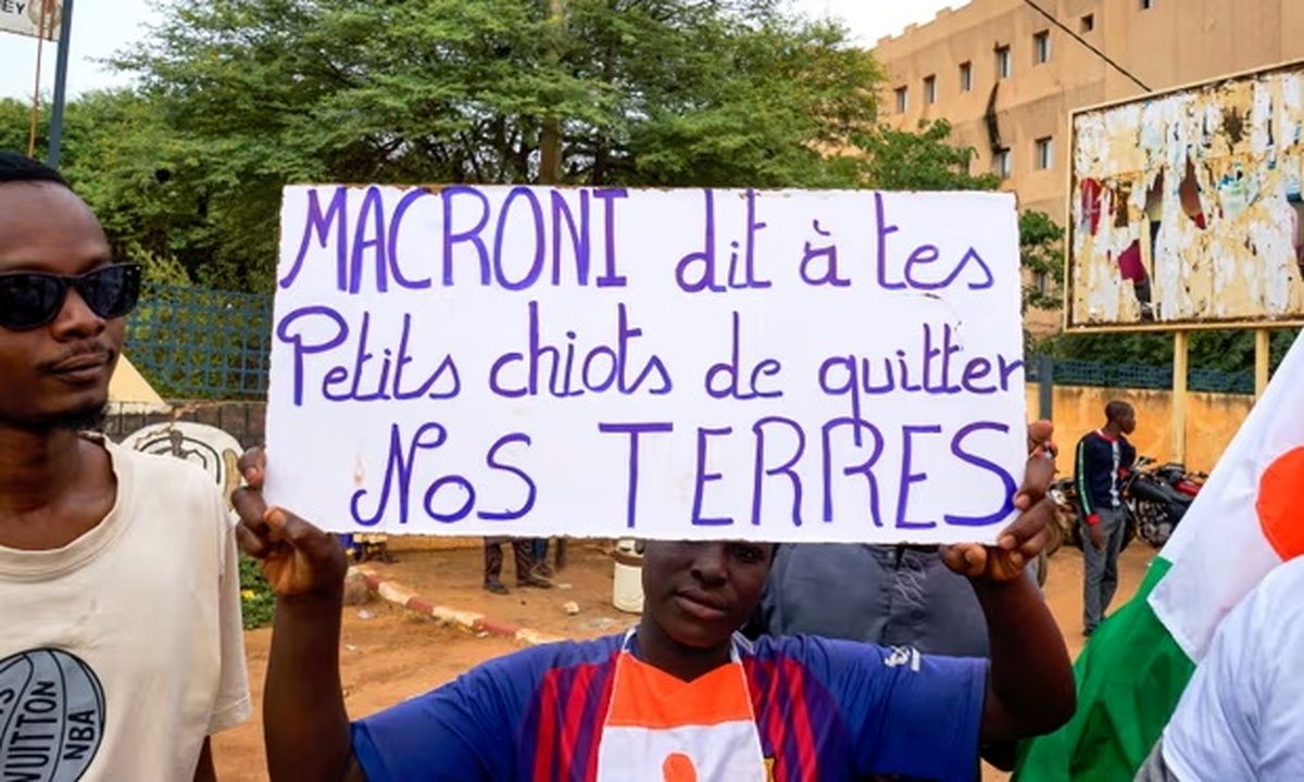 اخراج سفیر فرانسه از سوی رهبران کودتا در نیجر

