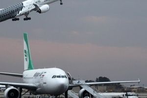 فرود سخت یک هواپیما در فرودگاه دشت ناز استان مازندران

