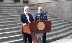  دیدار ترامپ و پزشکیان ممکن است انجام شود ولی امروز در دستور کار جمهوری اسلامی نیست/ ترامپ خیالش راحت باشد؛ ما فتوایی داریم که استفاده از سلاح هسته‌ای ممنوع است/ ویدئو