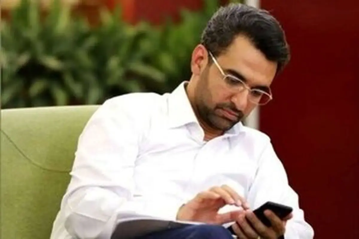 آذری جهرمی: بیایید قبل از ساعت ۱۹:۳۰ رأی بدهیم تا از فوتبال نمانیم