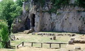 مدرسه‌ای که «ارسطو» در آن به «اسکندر مقدونی» درس می‌داد/ تصاویر