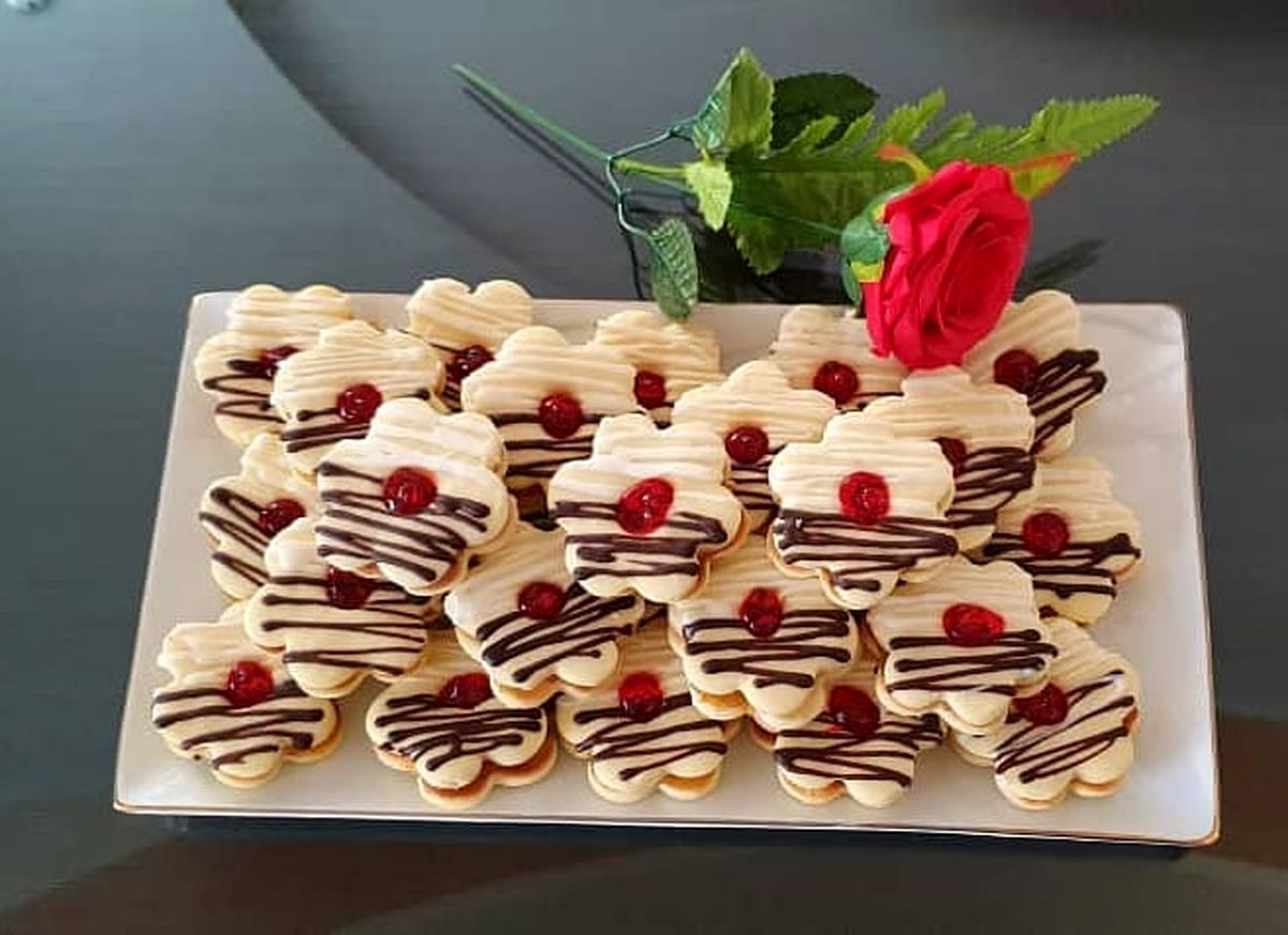 طرز تهیه شیرینی مشهدی