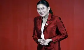 چالش عموجان! | ماجرای یک تماس تلفنی که دولت تایلند را سرنگون کرد | ویدئو