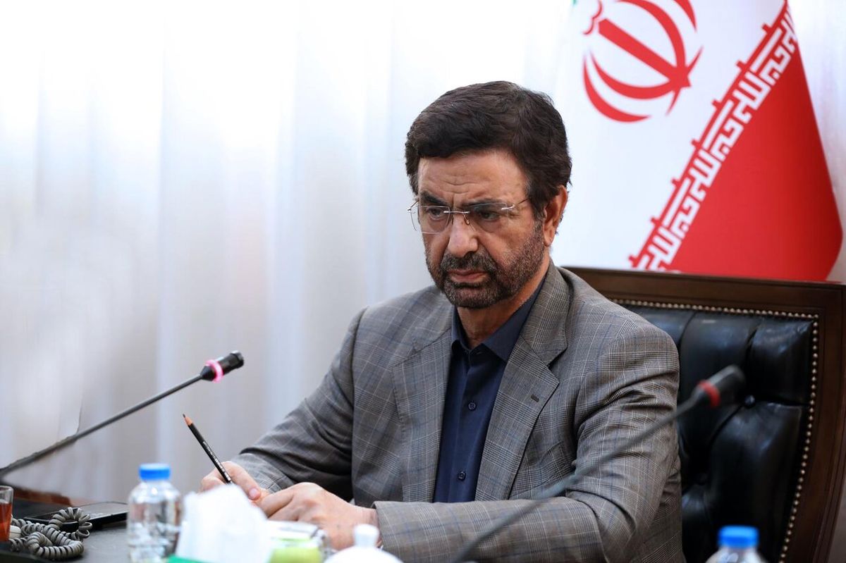 روایت جلسه دولت قانونی افغانستان با سردار سلیمانی/ حامد کرزی میگفت اگر یک قطره آب داشته باشیم، نصفش مال برادران ایرانی است/ کمآبی هیرمند بهانه است