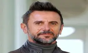 امین حیایی: خواهرم در اوج جوانی و با یک بچه 2 ساله فوت کرد/ ویدئو