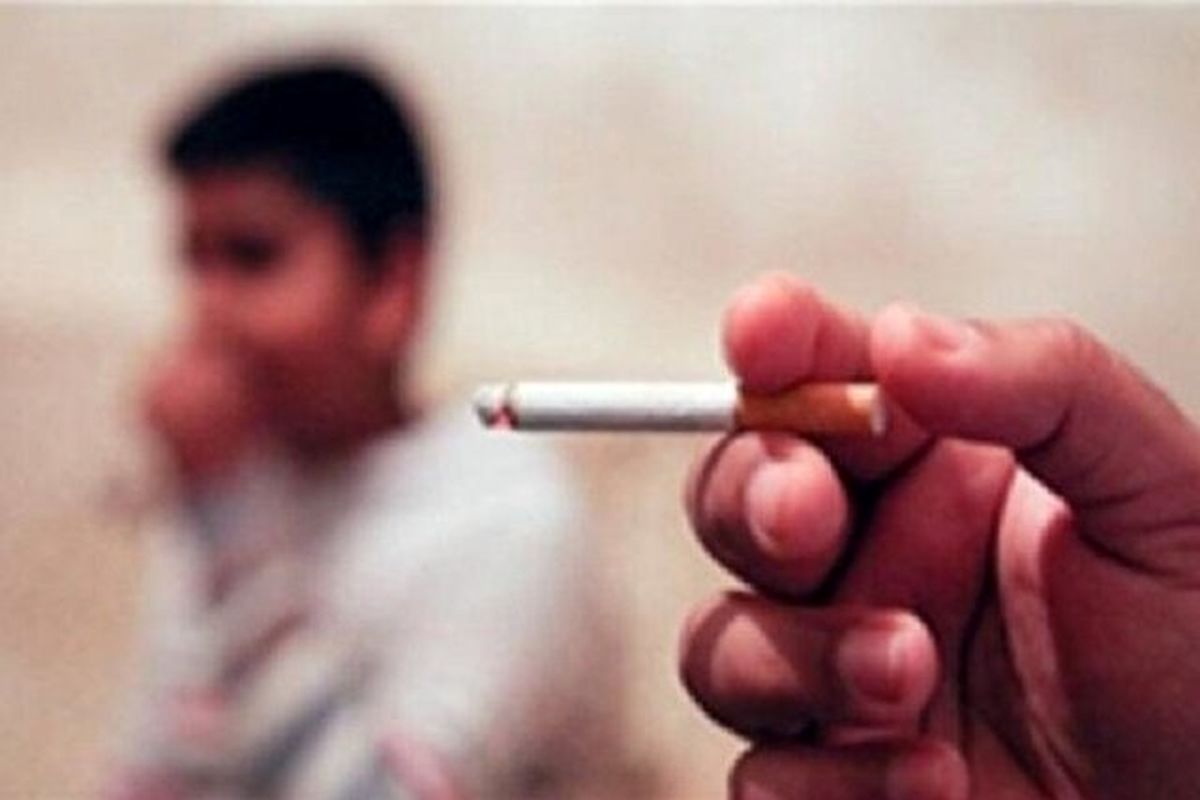 مصرف سیگار یا موادمخدر توسط والدین چه پیامی به فرزندان منتقل میکند؟