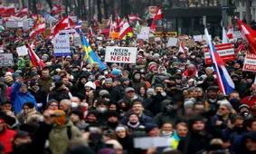 اعتراضات هزاران نفری در وین علیه واکسیناسیون اجباری