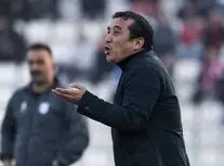درگیری خداداد عزیزی با خبرنگاران یزدی/ ویدئو