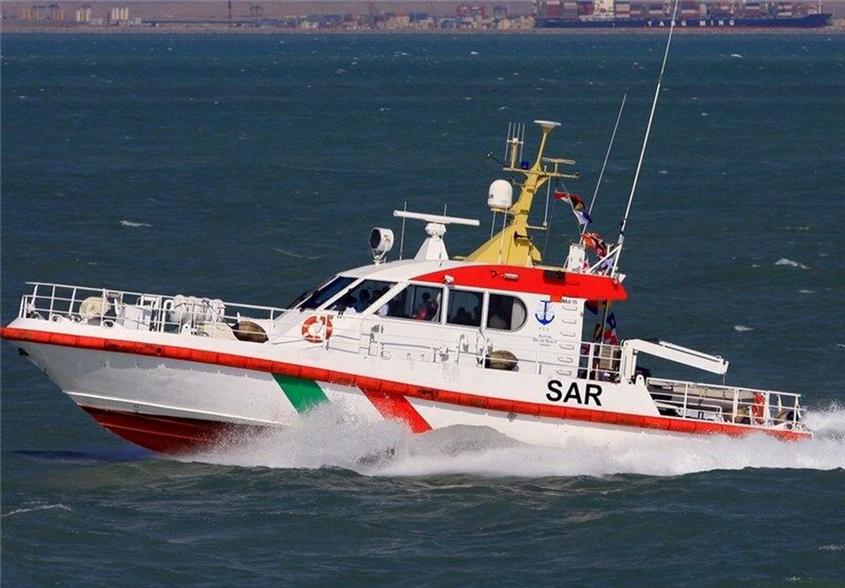 ۱۲ ملوان از خطر مرگ در خلیج فارس نجات یافتند