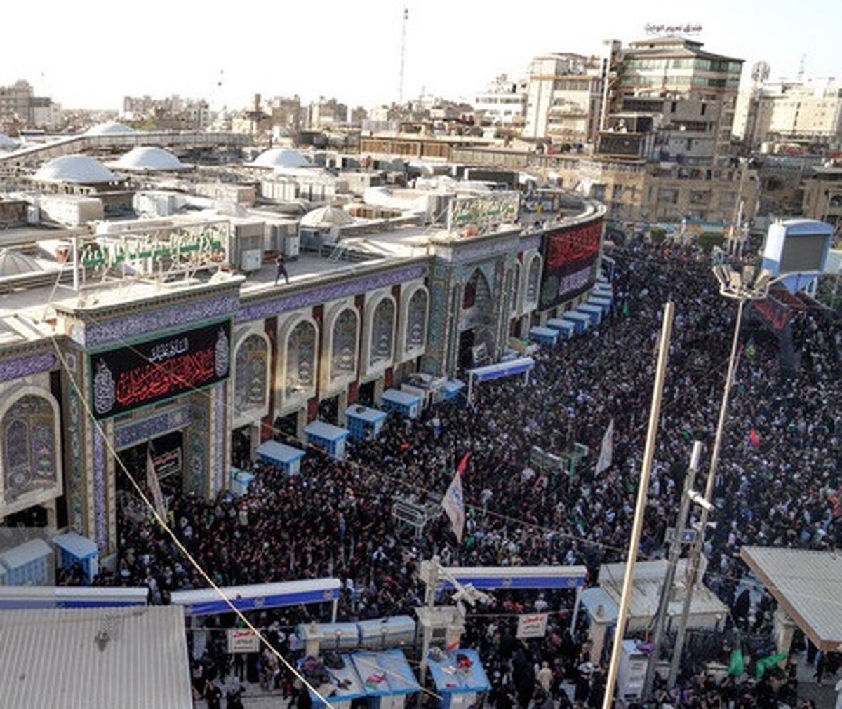 اربعین بعد از سقوط صدام از ۵۰۰ هزار زائر شروع شد و امسال به حدود ۲۰ میلیون نفر رسید