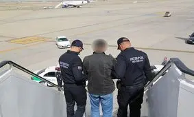 قاتل فراری به کشور مسترد شد