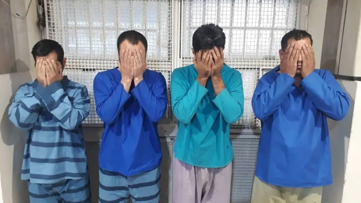 طناب دار بر گردن عامل جنایت برج سپید/ توقف حکم ۲ قاتل و یک متجاوز در لحظه آخر