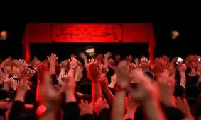 اسپری فلفل یا اسیدپاشی؟/ اختلال در مراسم عزاداری کرمانشاه 