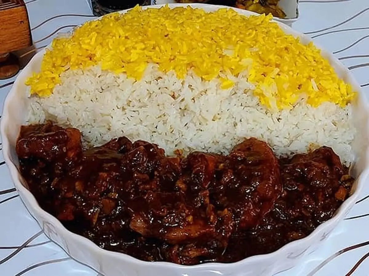 طرز تهیه سالونه مرغ؛ یک روش خاص و قدیمی برای پخت مرغ