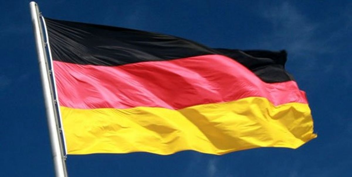 مخالفت آلمان با ارسال بمب خوشه‌ای به اوکراین


