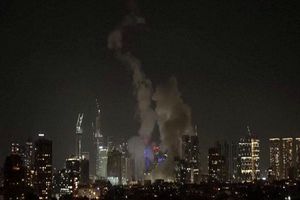 موج حملات موشکی ایران به اسرائیل/ صهیونیستها در شوک عملیات تهاجمی ایران/6 ساختمان در تل آویو با خاک یکسان شد/ انبار تسلیحات تل آویو با حمله ایران پودر شد
