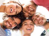 چرا خندیدن برای بعضی ها سخت است؟