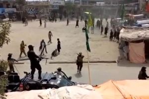 تیراندازی طالبان به عزاداران حسینی در شهر غزنی افغانستان/ یک نوجوان به شهادت رسید/ ویدئو

