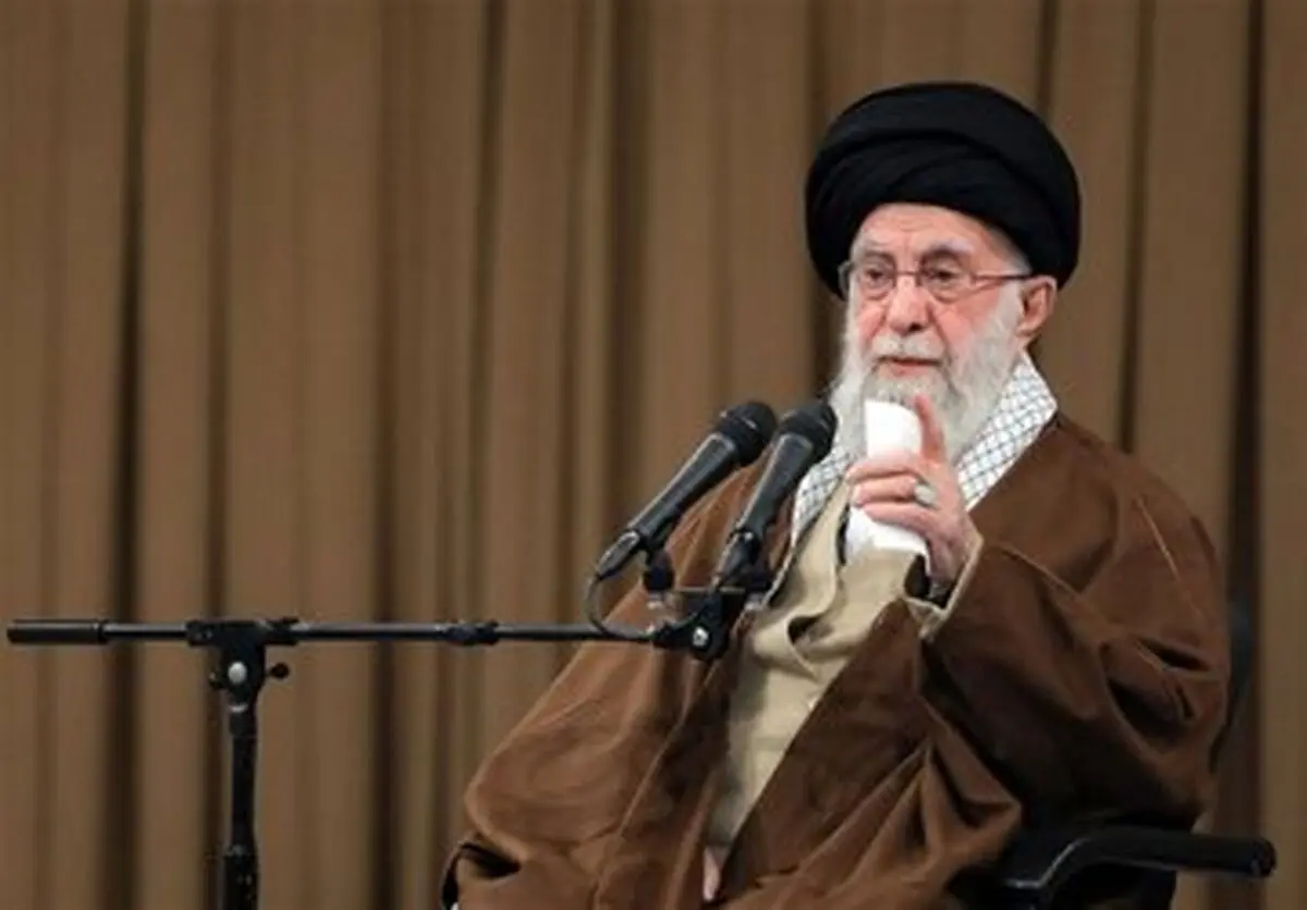 روزنامه اصولگرا «گزارش مهمل» که در دولت رئیسی به رهبری ارائه شد را پیدا کرد/ یک بخش از دولت دست در جیب کل مردم می‌کند

