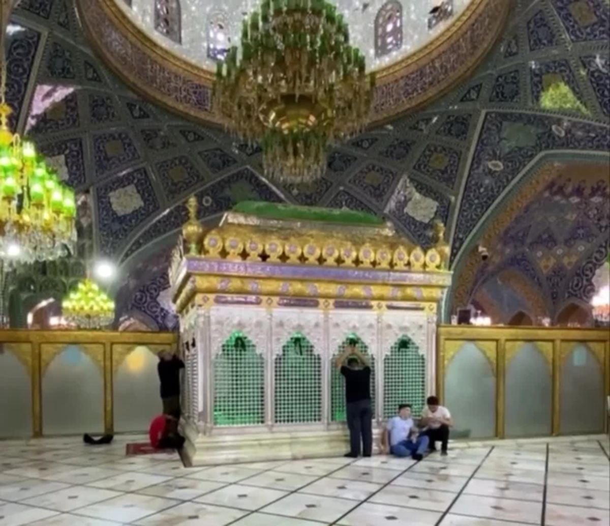 امروز حرم رقیه (س) خلوت تر از همیشه است/ ویدئو