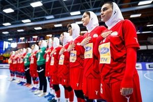 شکست دختران هندبال ایران مقابل ایتالیا در قهرمانی جهان

