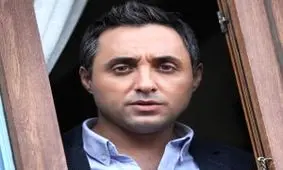 ماجرای امیرحسین رستمی و توریست های خارجی چه بود؟