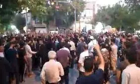 بیش از ۱۰۰ نفر از نیروهای نظامی در جریان اعتراضات مصدوم شدند