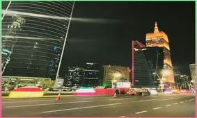پرچم ایران در خیابان های قطر/ عکس