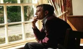 یادبود عباس معروفی در زادگاهش مهدیشهر 

