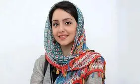 سلفی نازنین بیاتی و خانم بازیگر در حافظیه شیراز