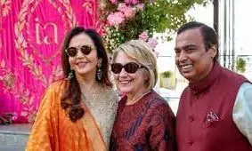 جی جی حدید، پریانکا چوپرا و آیشواریا رای در یک قاب