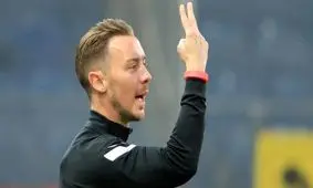 گلزنی رونالدو، سرمربی آلمانی را لبه پرتگاه برد

