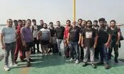 ایران سرنشینان یک برخورد دریایی در تنگه هرمز را نجات داد/ تصاویر