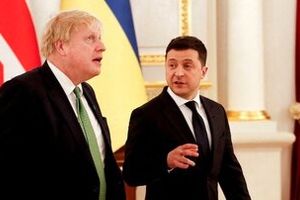 زلنسکی: روسیه پیش از مذاکرات آتش بس باید بمباران را متوقف کند/ جانسون:انگلیس در اوکراین نمی‌جنگد