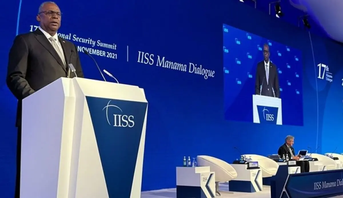 تحلیل زبان بدن وزیر دفاع آمریکا هنگام صحبت کردن درباره ایران در منامه/ لحن «آستین» تهدیدی نداشت