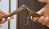 شکل جالب قیچی که ایرانی ها ۳۰۰ سال پیش ساختند/ ویدئو