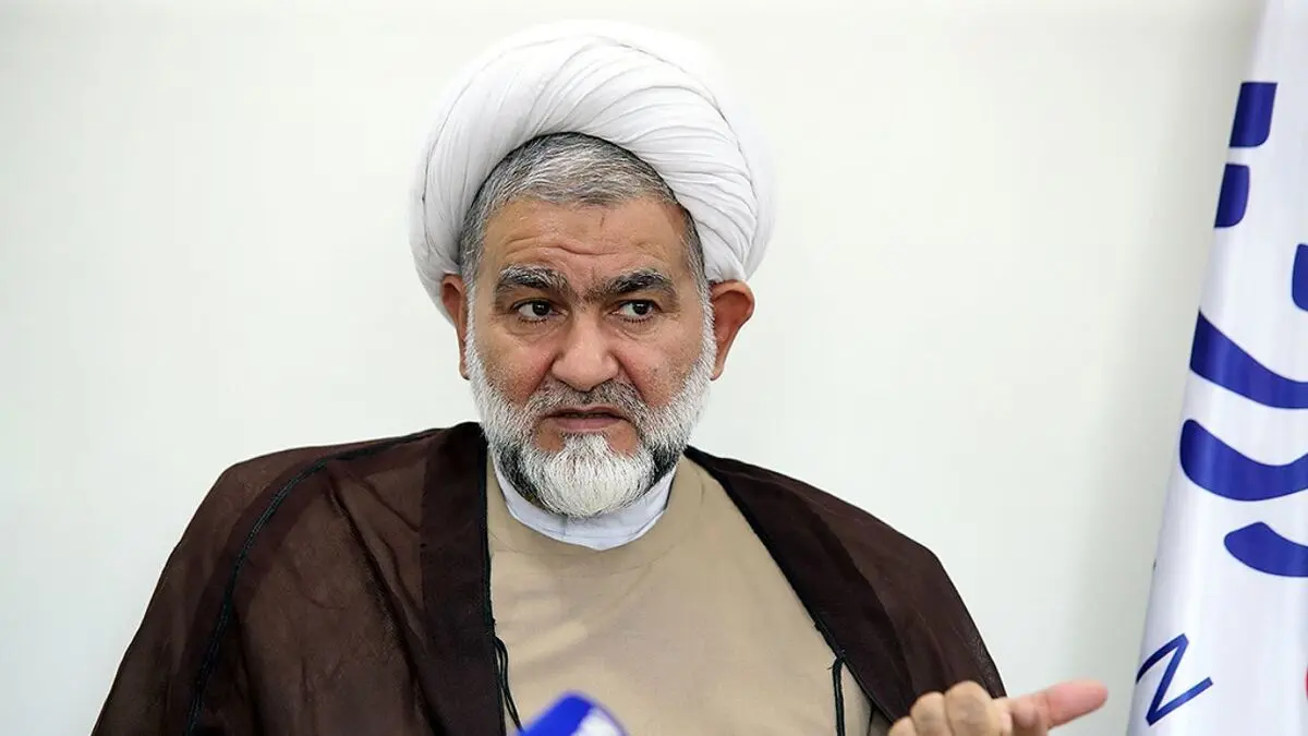 شورای نگهبان در قبال کسانی که پنجه به صورت نظام می‌زنند، وظیفه‌اش را انجام می‌دهد/ کسی که فرزندش در آمریکاست، باید خودش حواسش جمع باشد